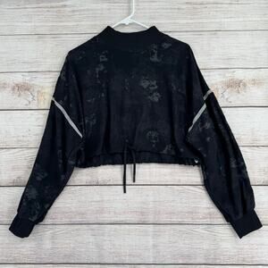 Nike Camouflage Cropped Fleece Training Crew Nike City Ready Womens Medium Black